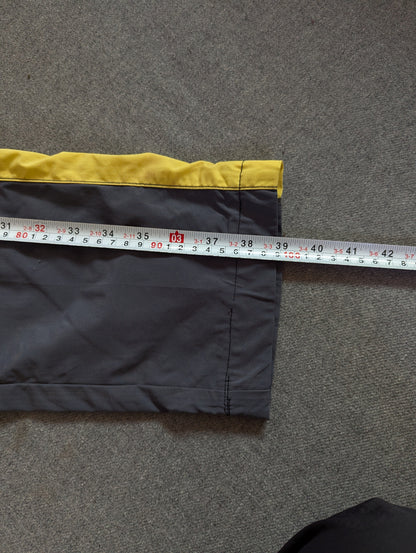 North Face (30-32) Thrift Heaven