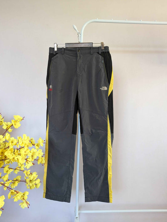 North Face (30-32)(Stretchable)