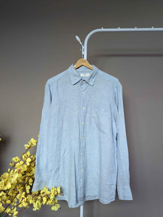 Uniqlo Lenin shirt