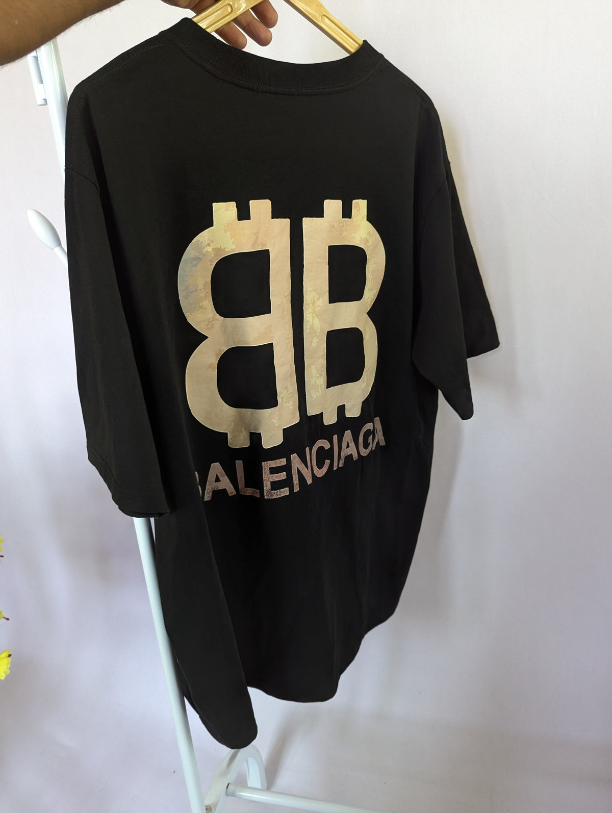 Balenciaga Tee-46 Thrift Heaven