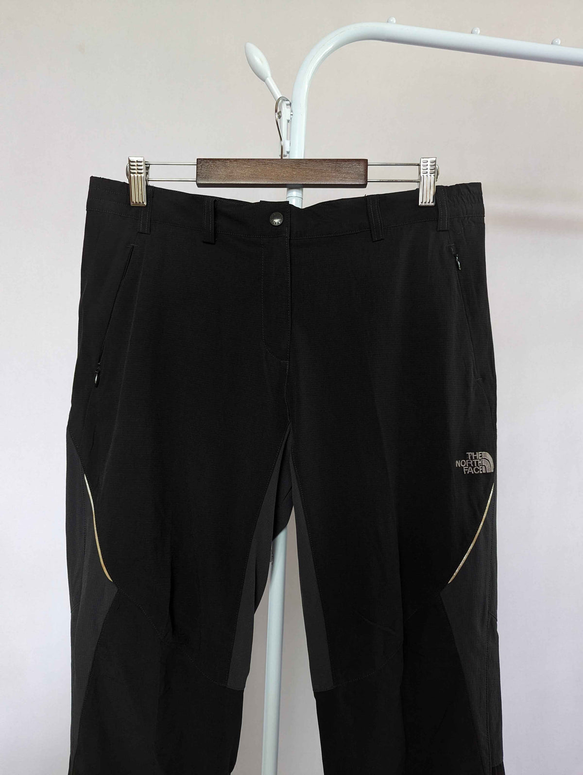 North Face (34-36)(Stretchable)