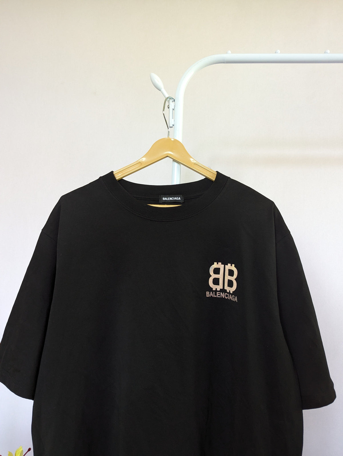 Balenciaga Tee-46 Thrift Heaven
