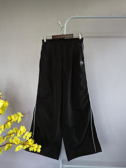 Imported baggy (28-32) Thrift Heaven