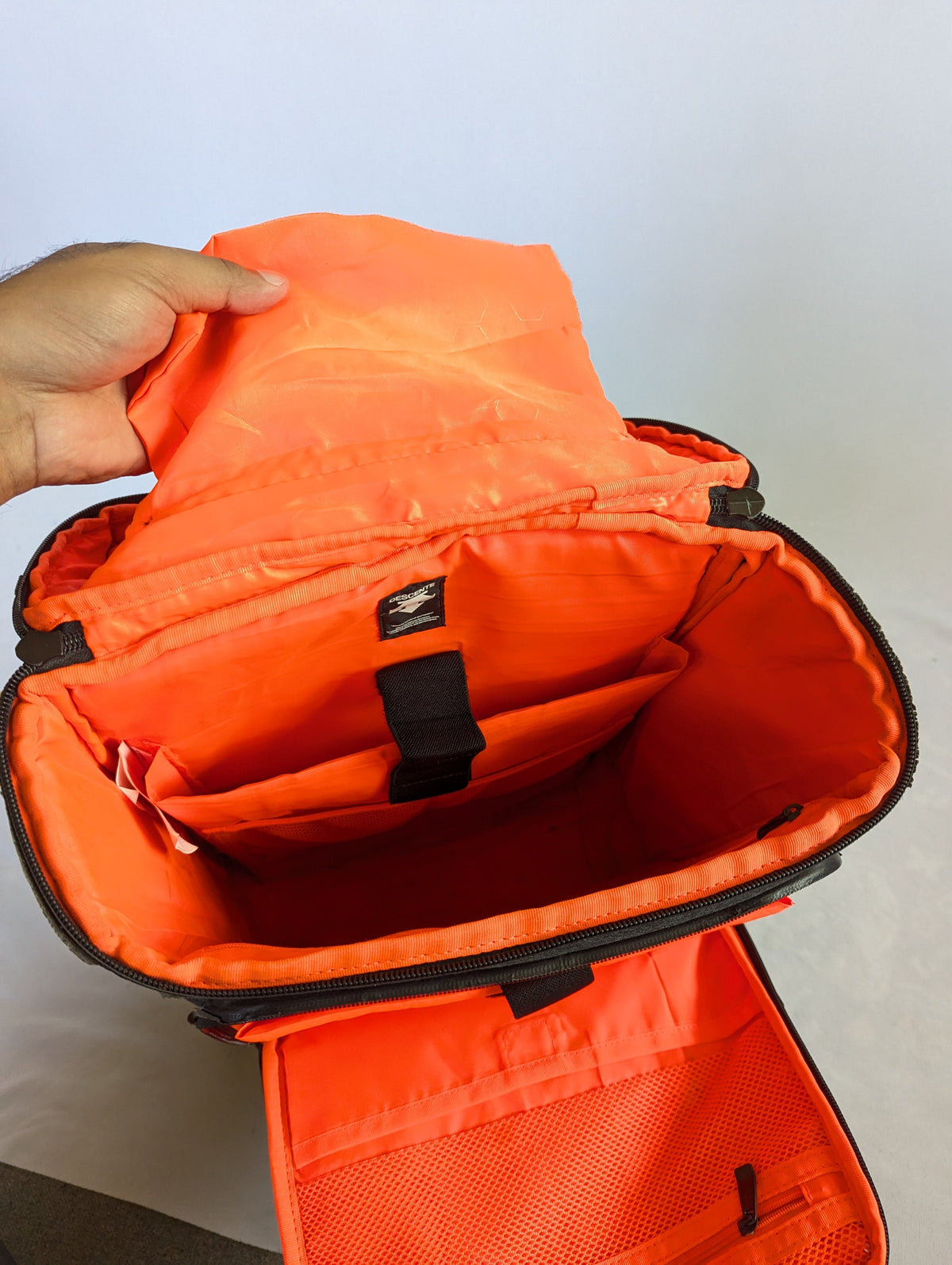 Descente bag Thrift Heaven