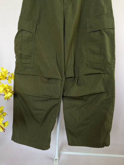 Cargo pant baggy (28-32) Thrift Heaven
