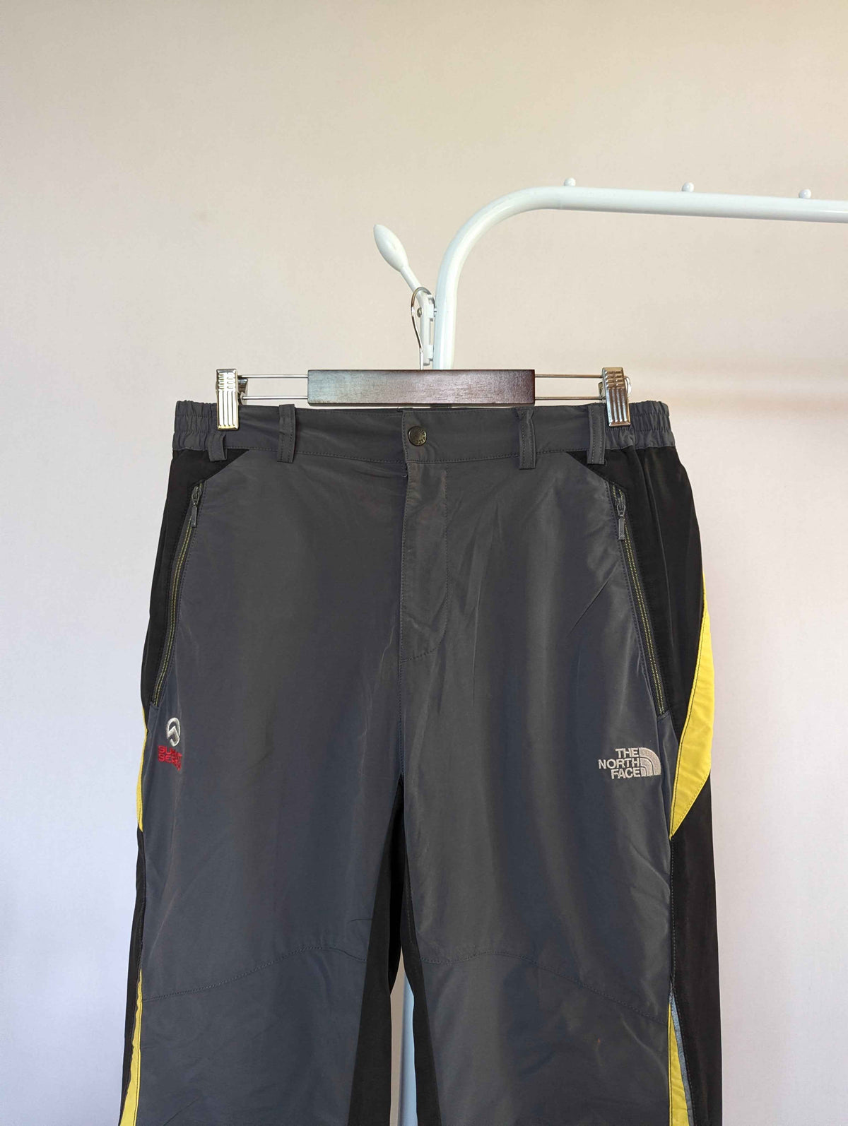 North Face (30-32)(Stretchable)